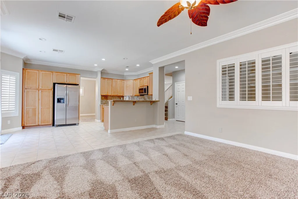 809 Royal Birch, Las Vegas, NV 89144
