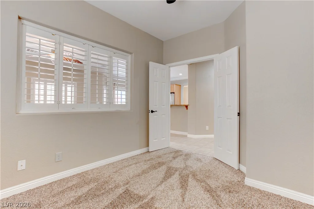 809 Royal Birch, Las Vegas, NV 89144