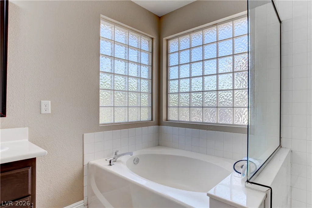 809 Royal Birch, Las Vegas, NV 89144