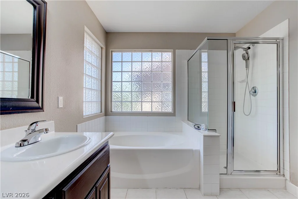 809 Royal Birch, Las Vegas, NV 89144