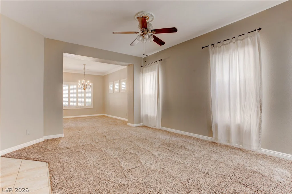 809 Royal Birch, Las Vegas, NV 89144