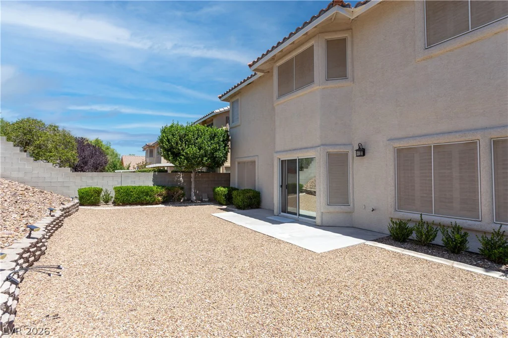809 Royal Birch, Las Vegas, NV 89144