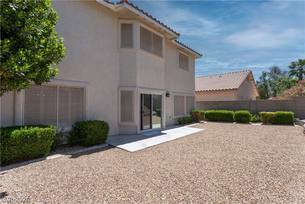 809 Royal Birch, Las Vegas, NV 89144