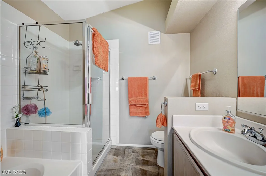 7905 Lago Vista, Las Vegas, NV 89145