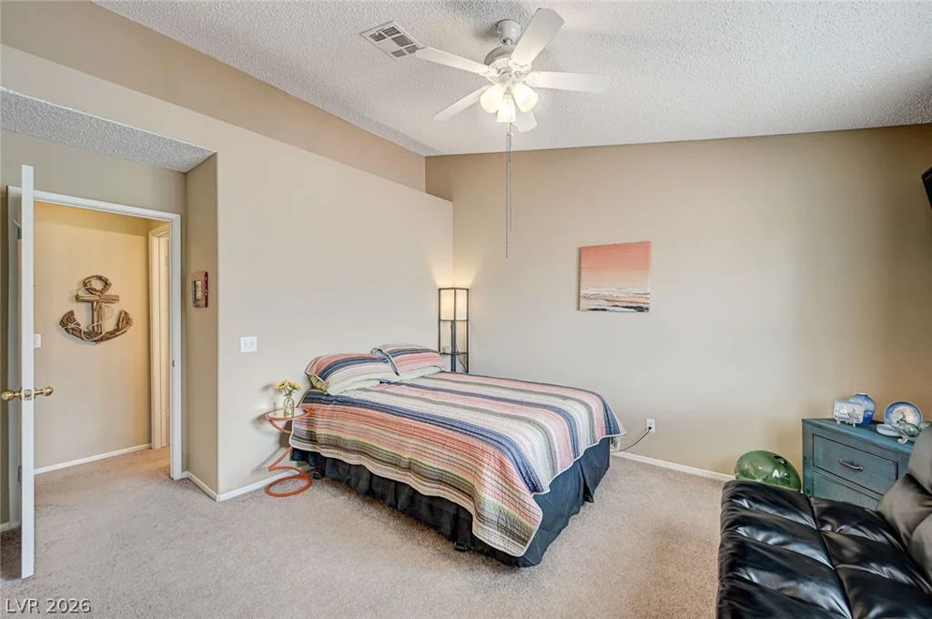 7905 Lago Vista, Las Vegas, NV 89145