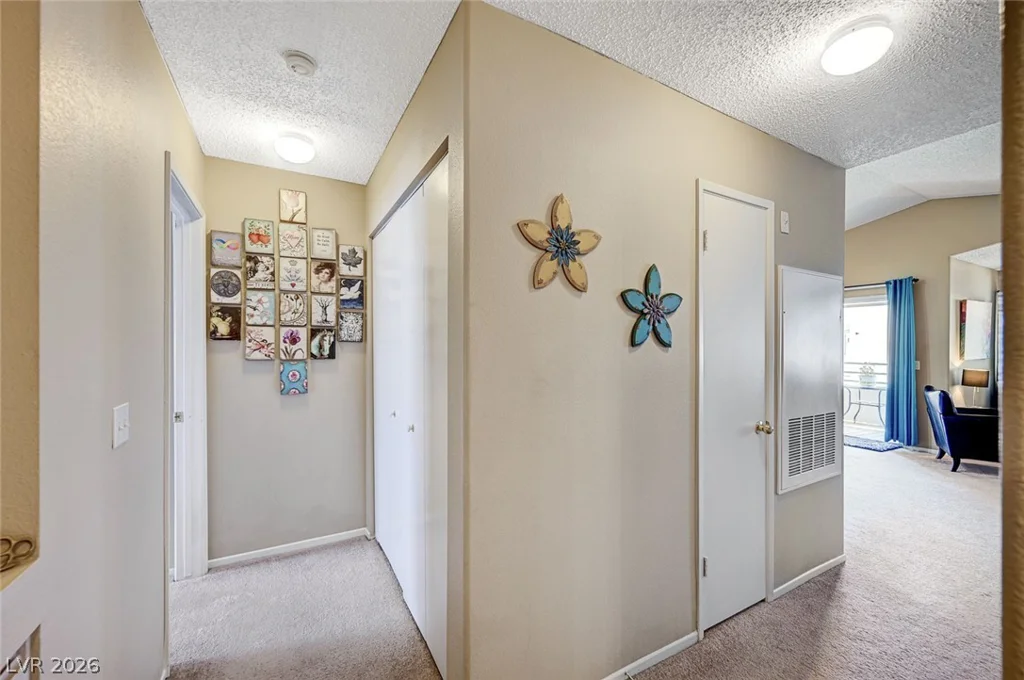 7905 Lago Vista, Las Vegas, NV 89145
