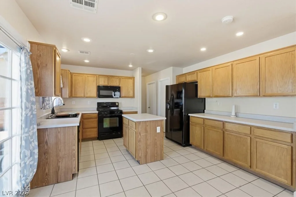6018 Highland Gardens, North Las Vegas, NV 89031
