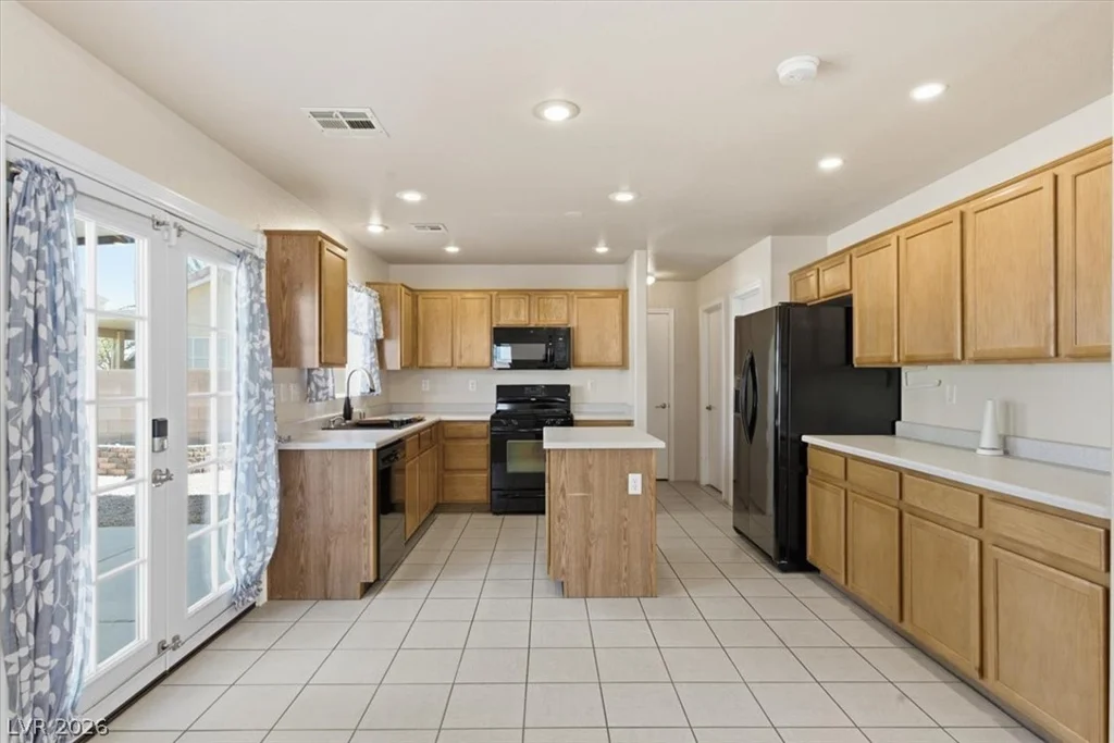 6018 Highland Gardens, North Las Vegas, NV 89031