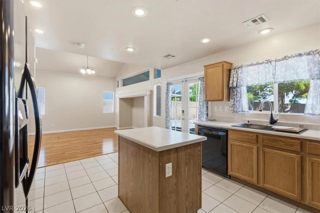 6018 Highland Gardens, North Las Vegas, NV 89031