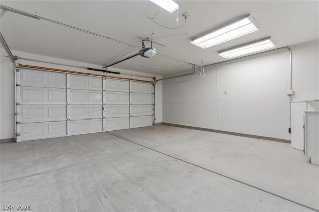 6018 Highland Gardens, North Las Vegas, NV 89031