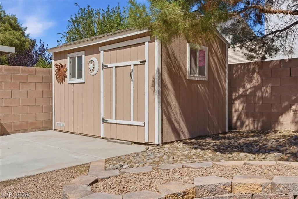 6018 Highland Gardens, North Las Vegas, NV 89031