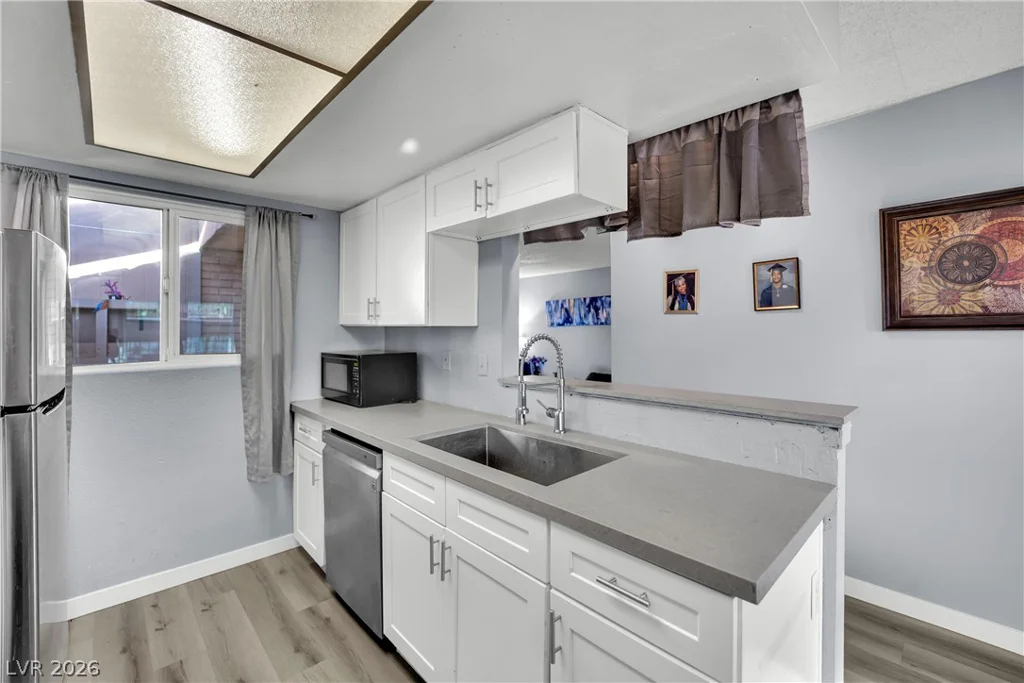 3033 Saint George, North Las Vegas, NV 89030