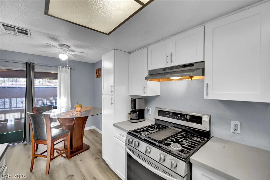3033 Saint George, North Las Vegas, NV 89030