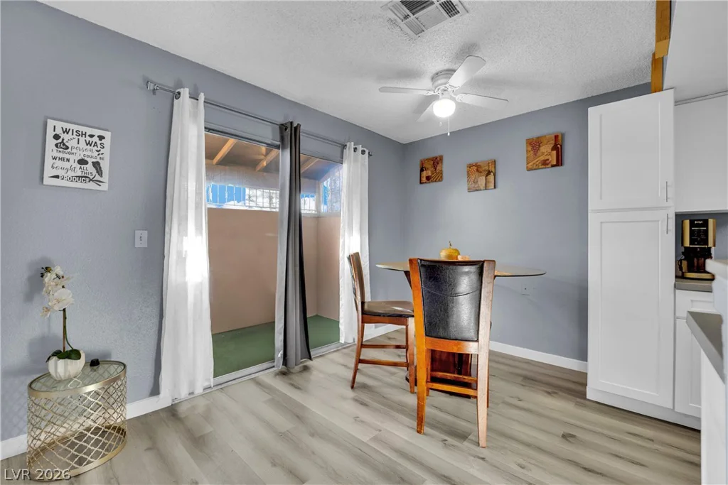 3033 Saint George, North Las Vegas, NV 89030