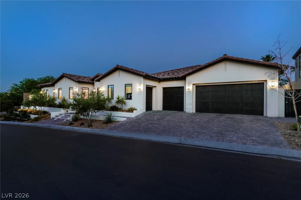 11423 Glowing Sunset, Las Vegas, NV 89135