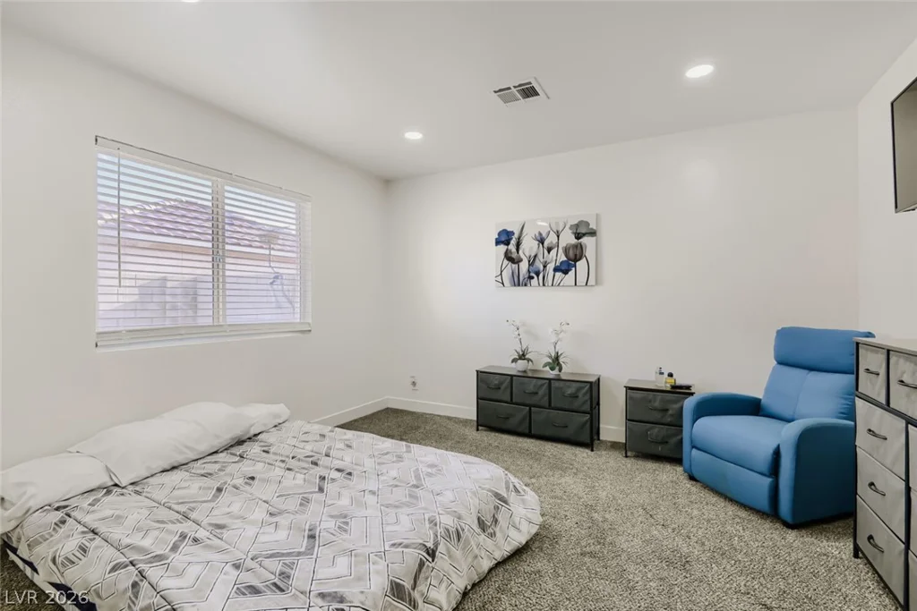 6324 Black Oaks, North Las Vegas, NV 89031