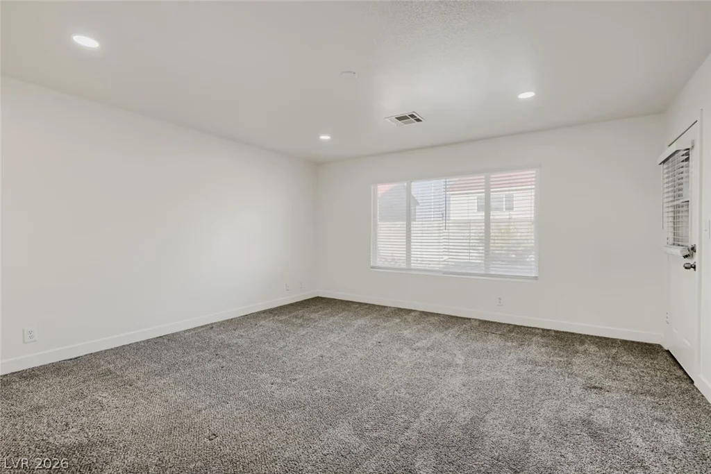 6324 Black Oaks, North Las Vegas, NV 89031
