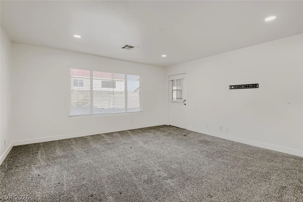 6324 Black Oaks, North Las Vegas, NV 89031