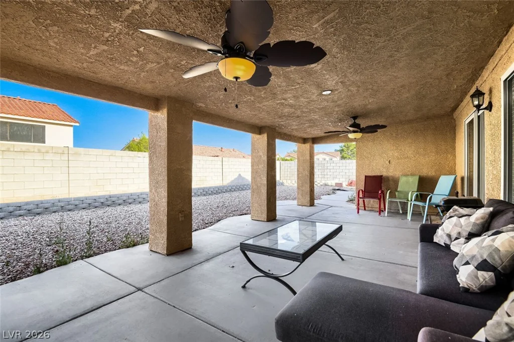 6324 Black Oaks, North Las Vegas, NV 89031