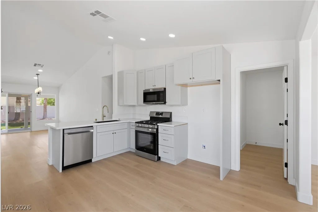 6134 Evening View, North Las Vegas, NV 89031