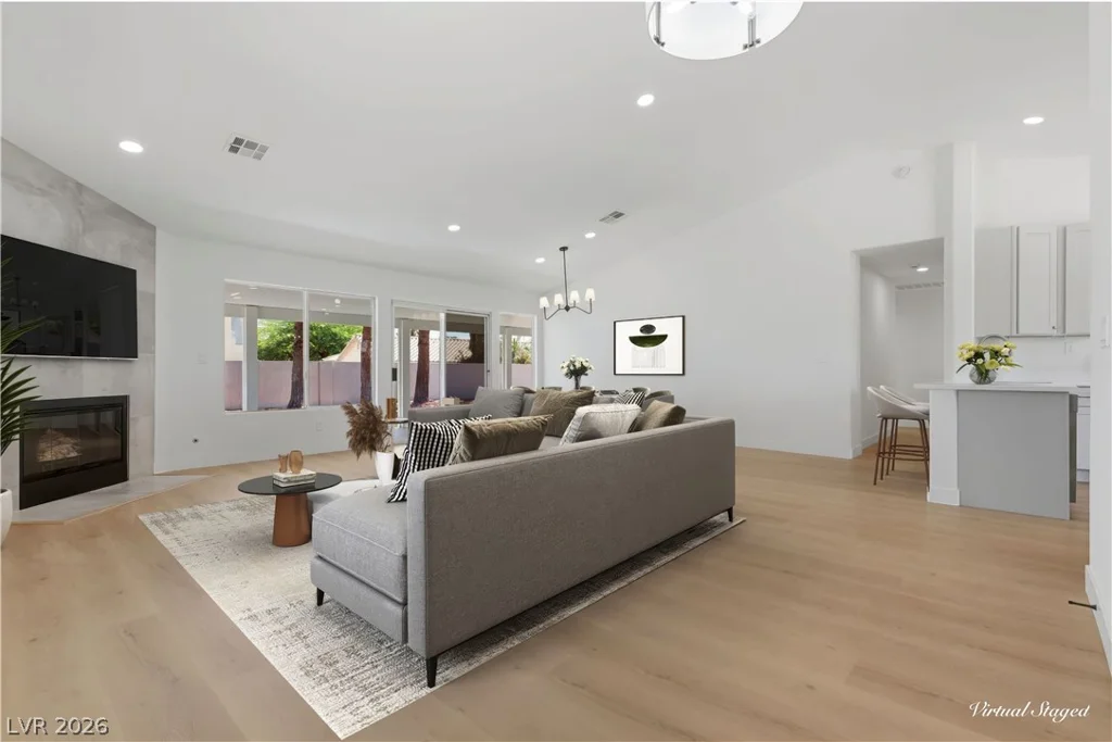 6134 Evening View, North Las Vegas, NV 89031