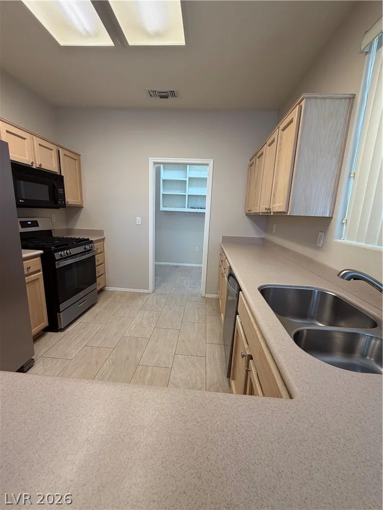 2338 Hot Brook Point, Las Vegas, NV 89134