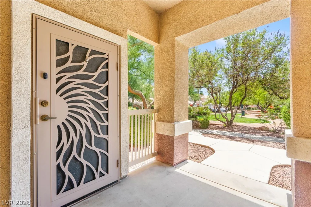 5855 Valley, North Las Vegas, NV 89031
