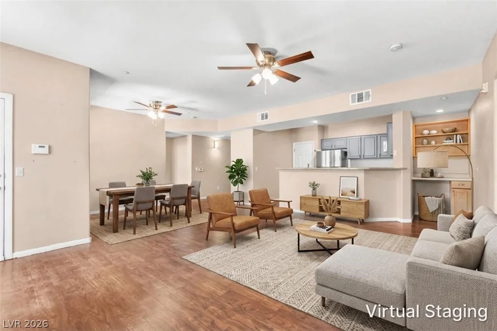 5855 Valley, North Las Vegas, NV 89031