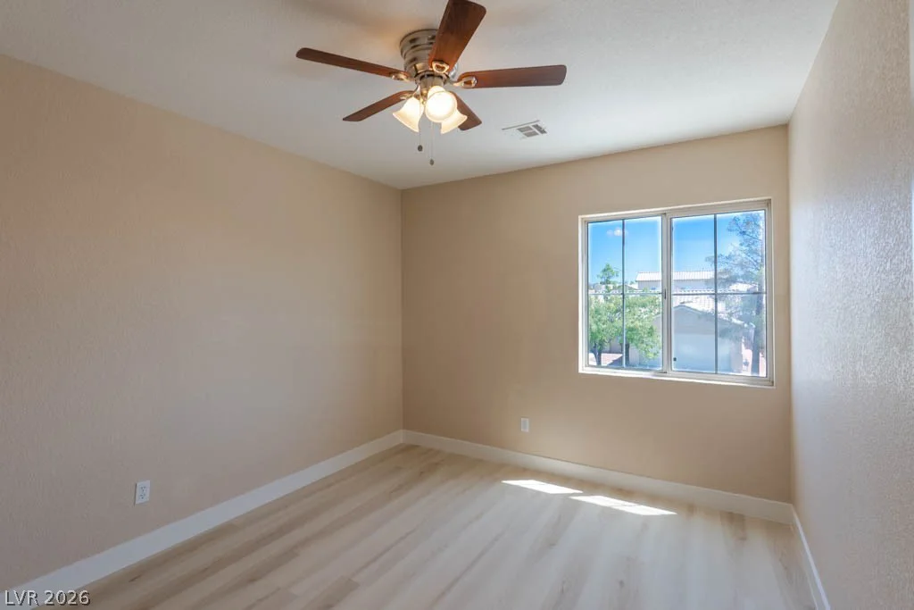 718 Peach Coral, Las Vegas, NV 89183