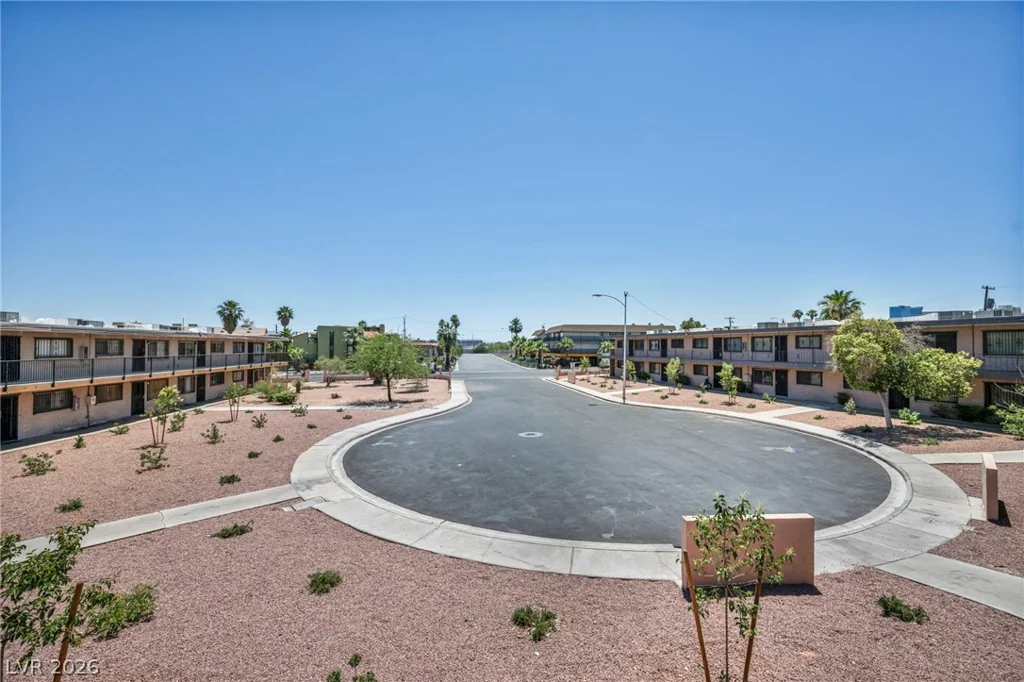 3718 Hazelwood, Las Vegas, NV 89119