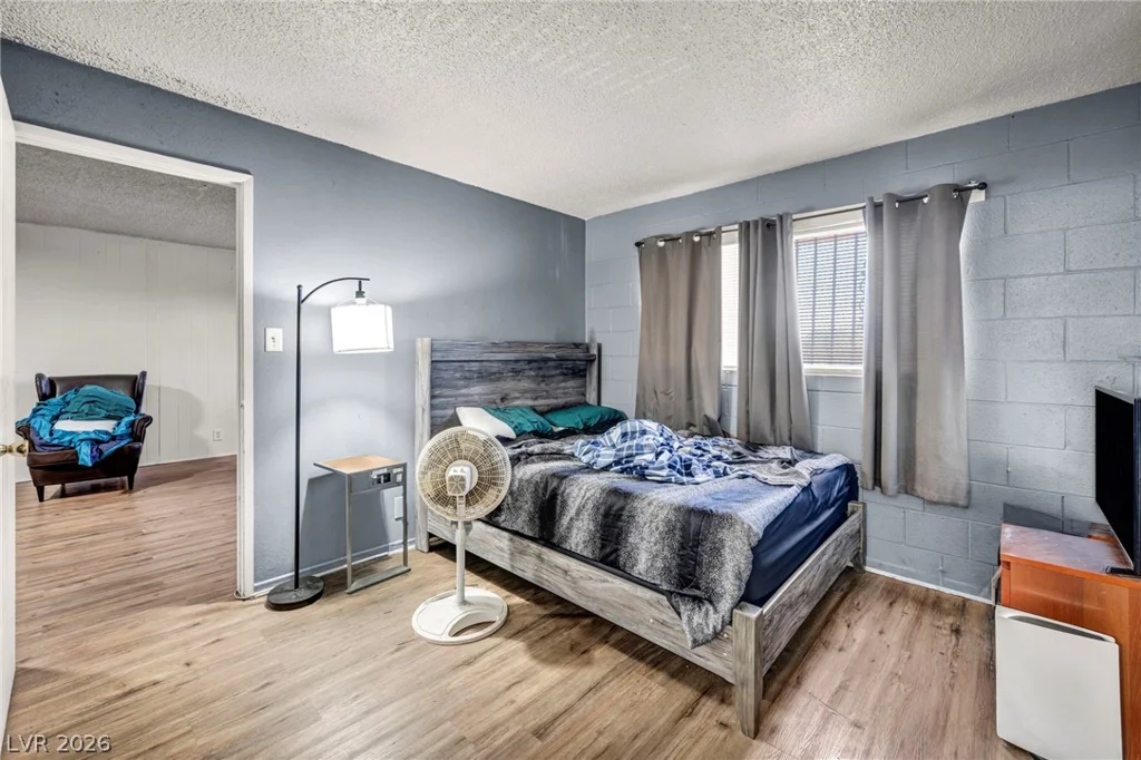 3718 Hazelwood, Las Vegas, NV 89119