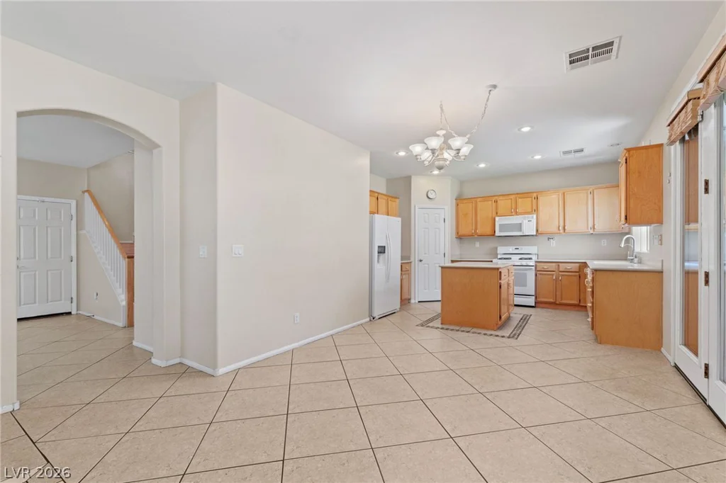 5049 Shadow Valley, Las Vegas, NV 89148