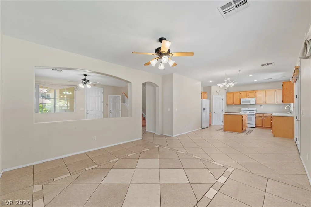 5049 Shadow Valley, Las Vegas, NV 89148
