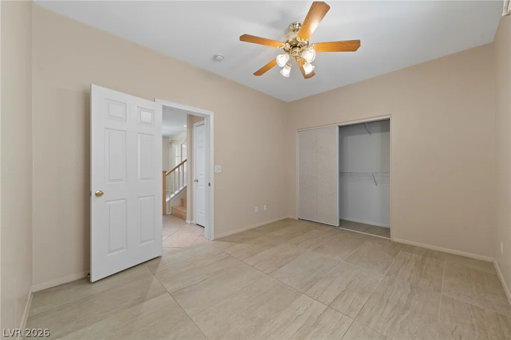 5049 Shadow Valley, Las Vegas, NV 89148