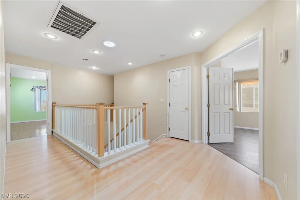 5049 Shadow Valley, Las Vegas, NV 89148