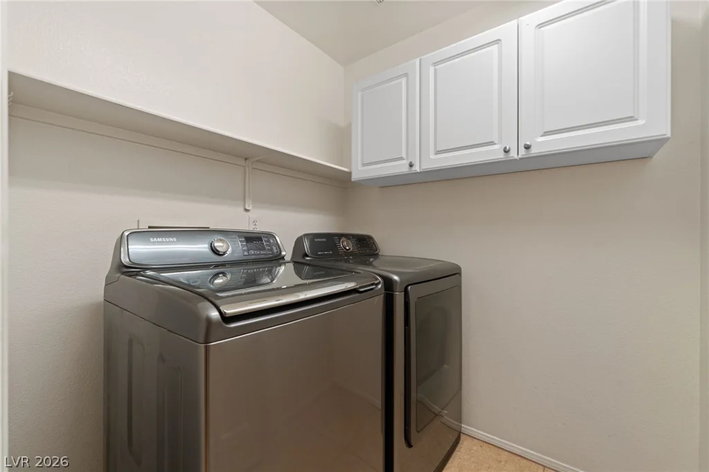 5049 Shadow Valley, Las Vegas, NV 89148