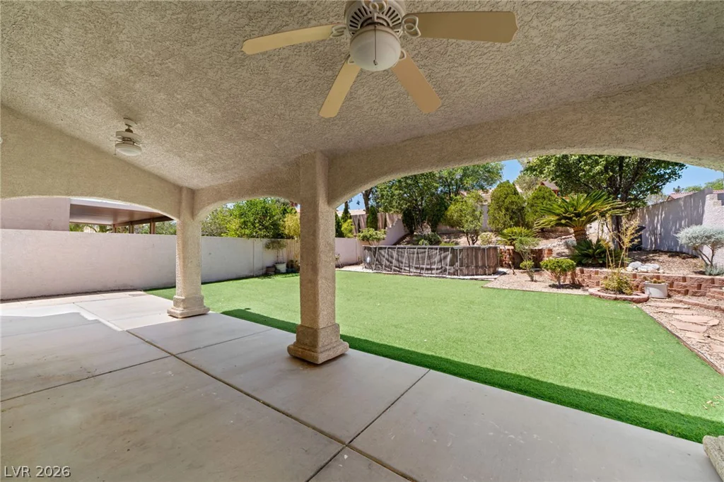 5049 Shadow Valley, Las Vegas, NV 89148