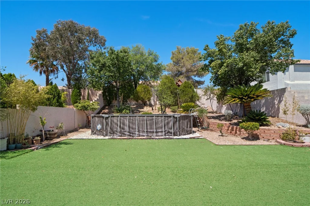 5049 Shadow Valley, Las Vegas, NV 89148