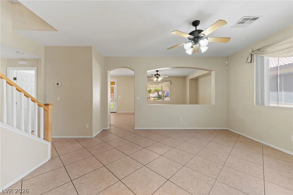 5049 Shadow Valley, Las Vegas, NV 89148