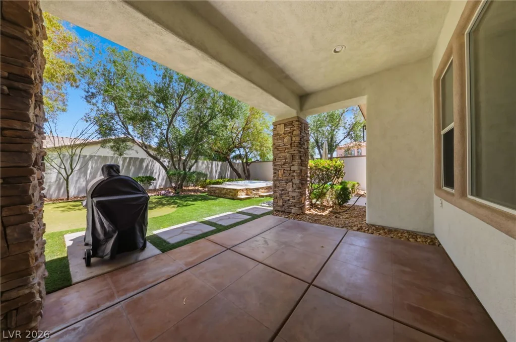 3338 Mission Creek, Las Vegas, NV 89135