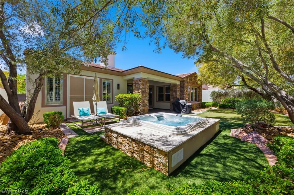 3338 Mission Creek, Las Vegas, NV 89135