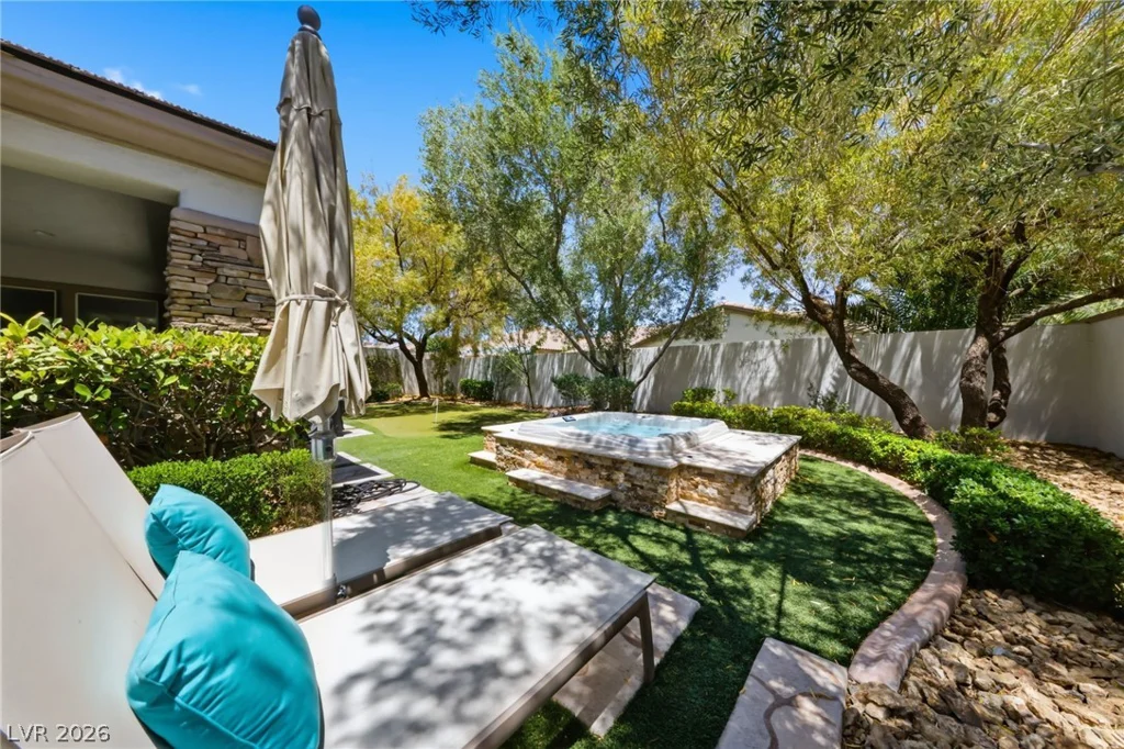 3338 Mission Creek, Las Vegas, NV 89135