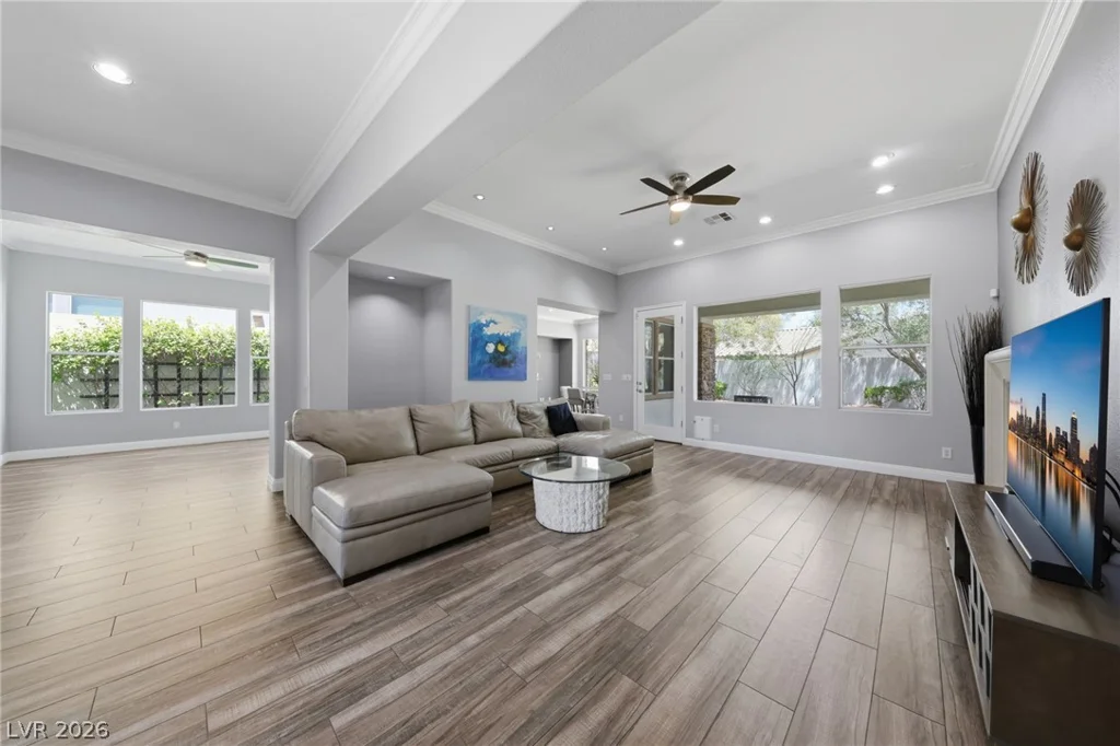 3338 Mission Creek, Las Vegas, NV 89135