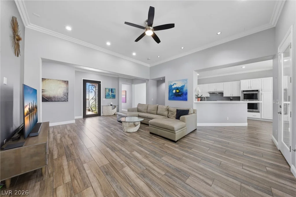 3338 Mission Creek, Las Vegas, NV 89135