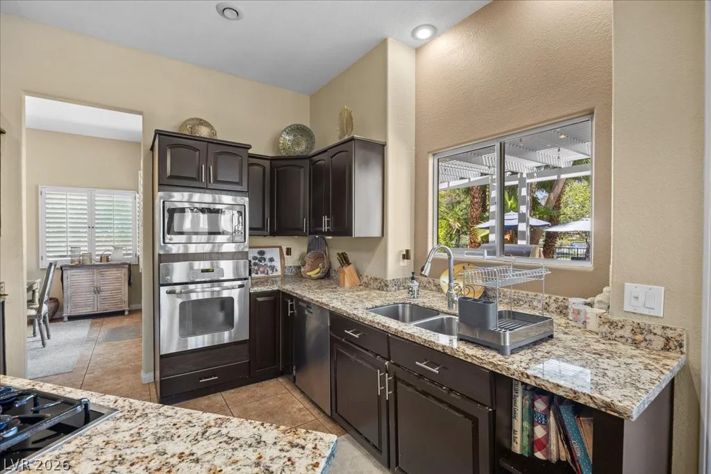 2444 Monarch Bay, Las Vegas, NV 89128