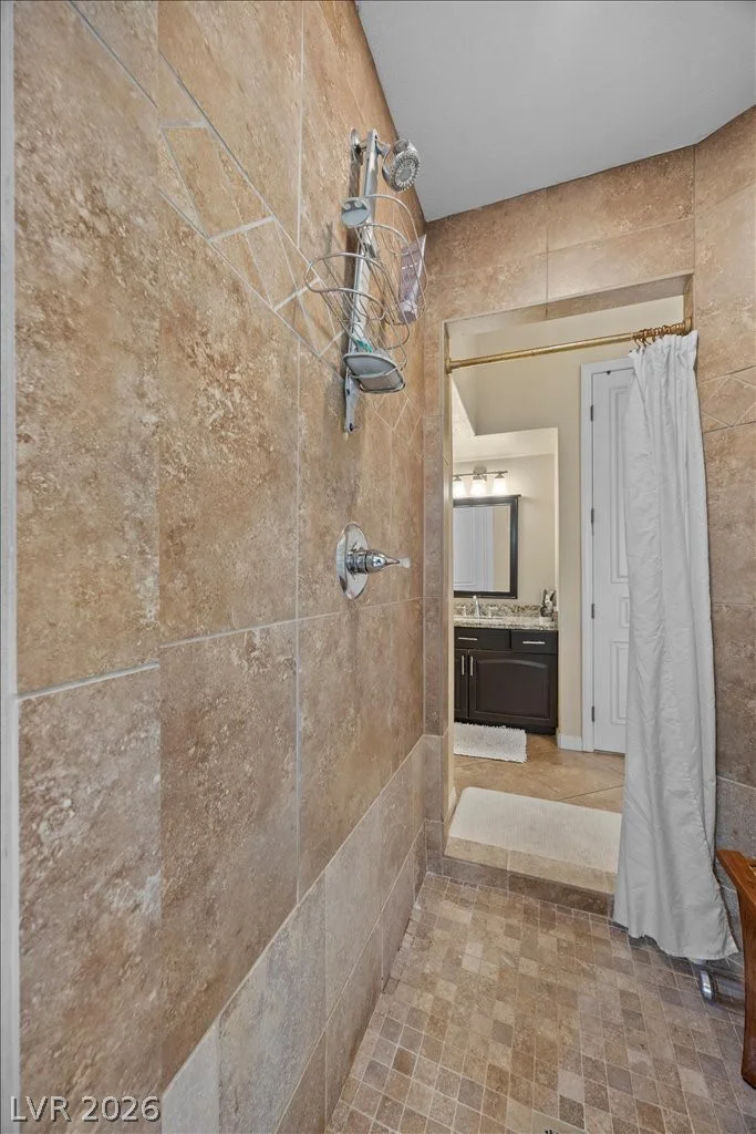 2444 Monarch Bay, Las Vegas, NV 89128