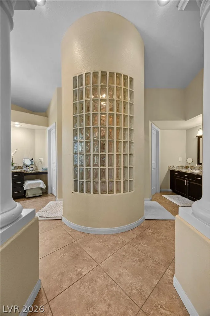 2444 Monarch Bay, Las Vegas, NV 89128