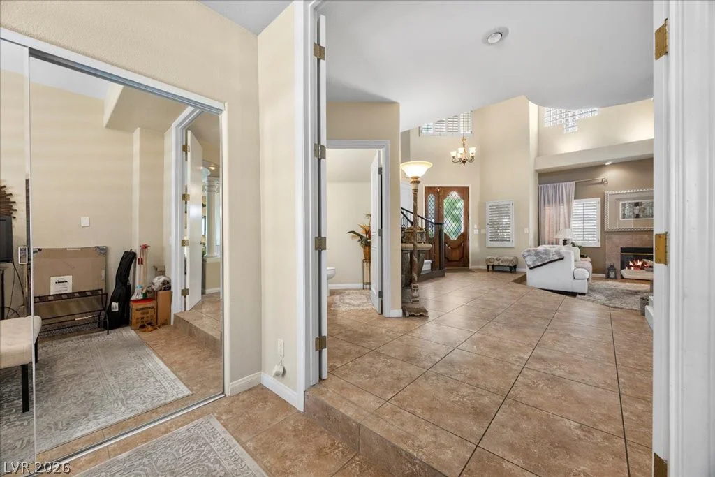 2444 Monarch Bay, Las Vegas, NV 89128