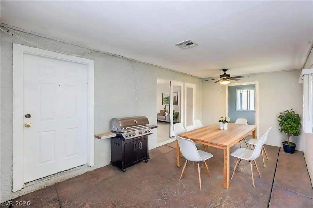 2016 Madeline, Las Vegas, NV 89108