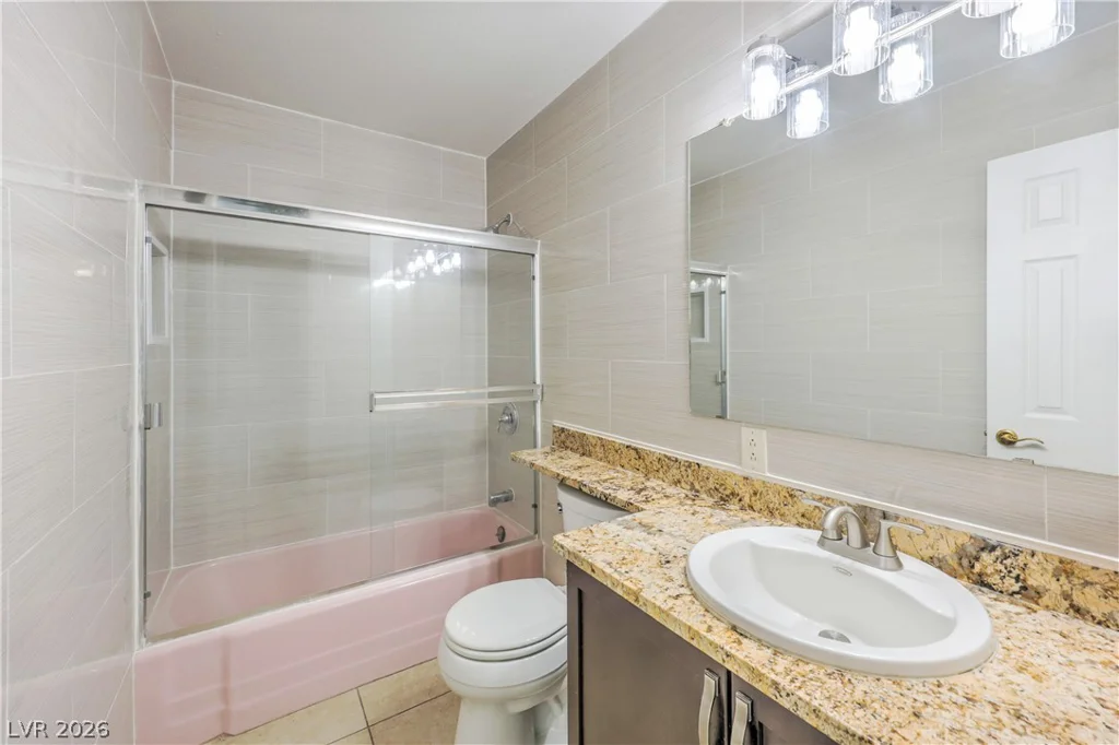 2016 Madeline, Las Vegas, NV 89108